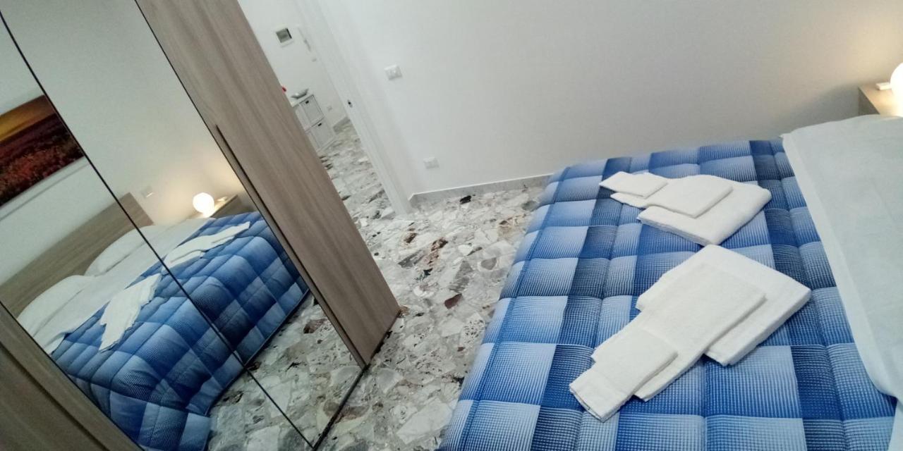 Station Suite Bari Esterno foto